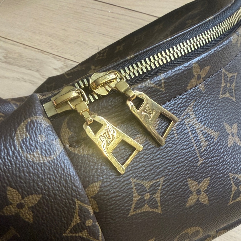 💟Louis Vuitton LV Palm Springs Monogram 
 Backpack - Picture 3 of 11